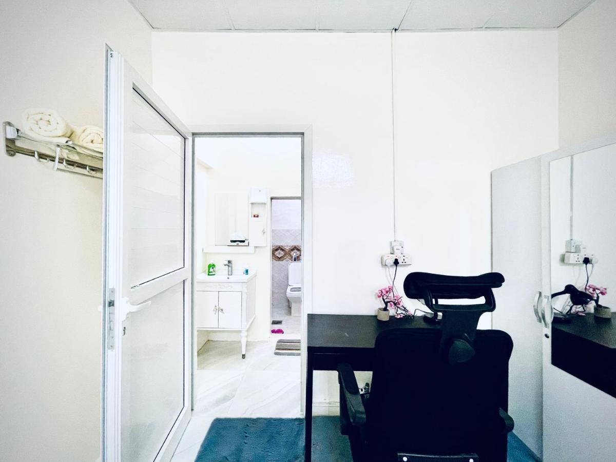 Private 2bedroom With T&b And Kitchenette Near International Airport Abu Dhabi